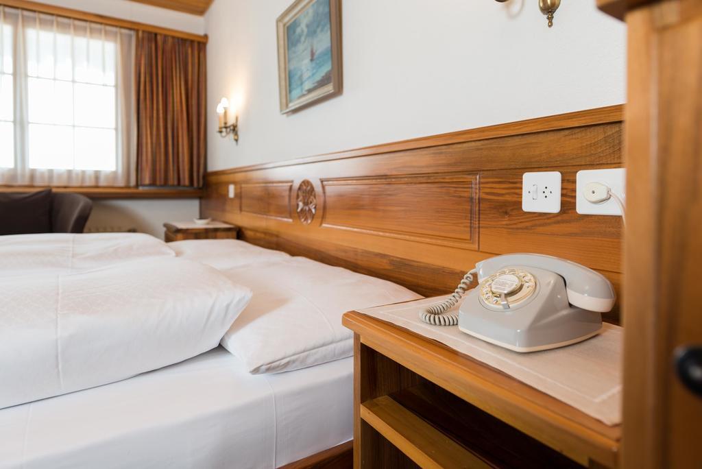 Swiss Chalet-Style Hotel Walliser Spycher Riederalp Exterior foto