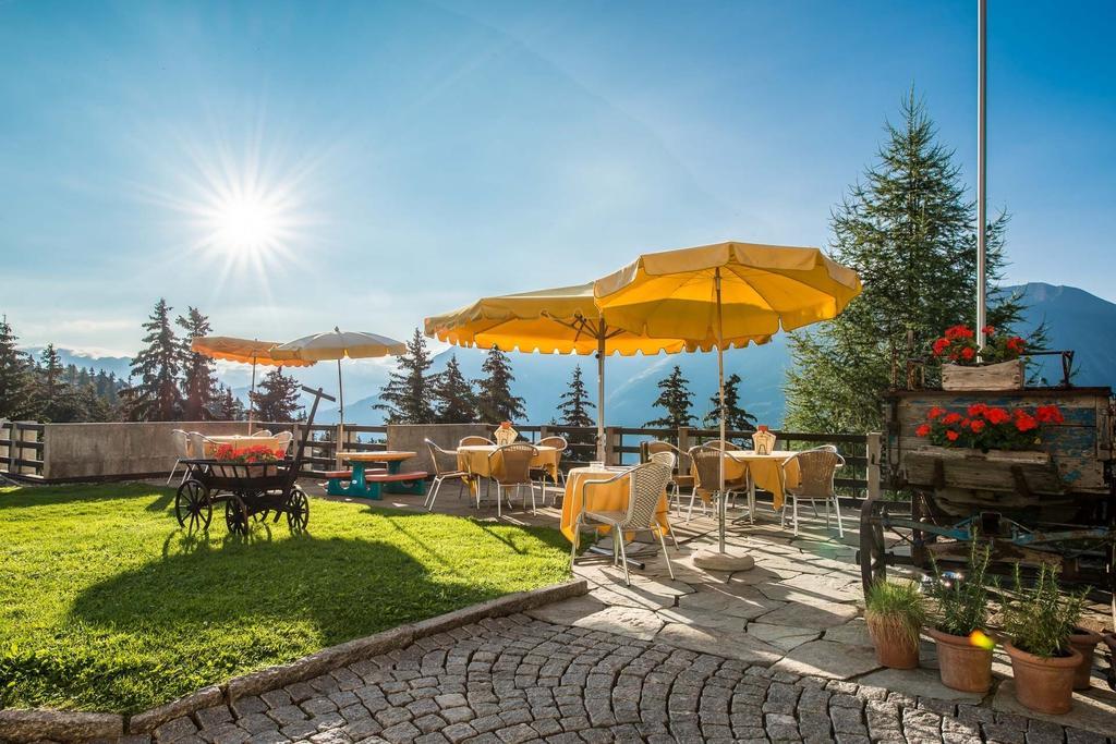 Swiss Chalet-Style Hotel Walliser Spycher Riederalp Exterior foto